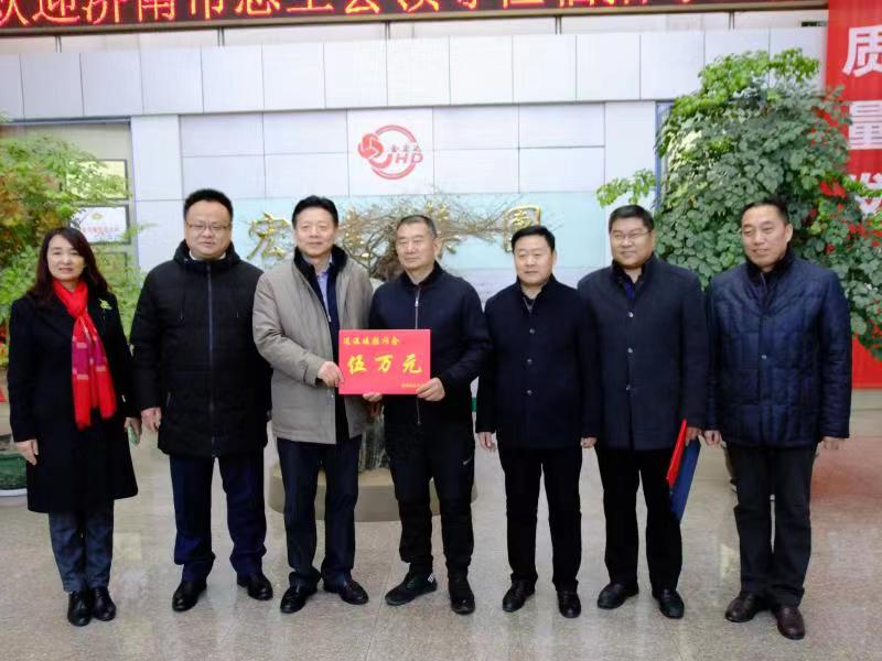 济南市总工会常务副主席傅金峰到欧宝网页版登录界面集团走访慰问