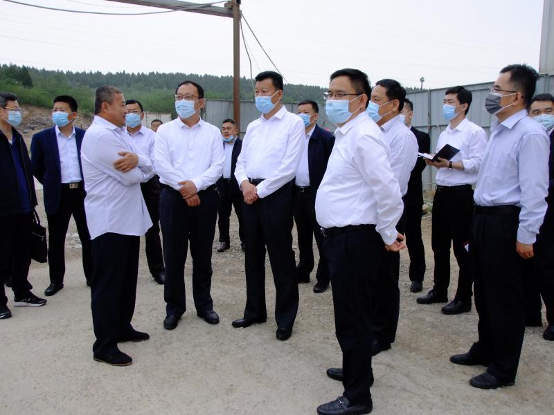 抓住项目不放松---王勤光到欧宝网页版登录界面集团调研重点项目情况